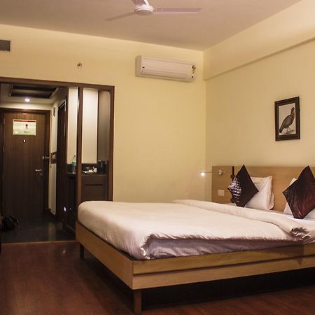 Hôtel Savoy Greens à Kasauli Extérieur photo