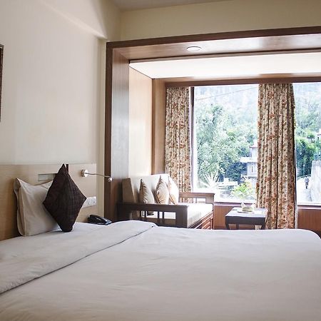 Hôtel Savoy Greens à Kasauli Extérieur photo